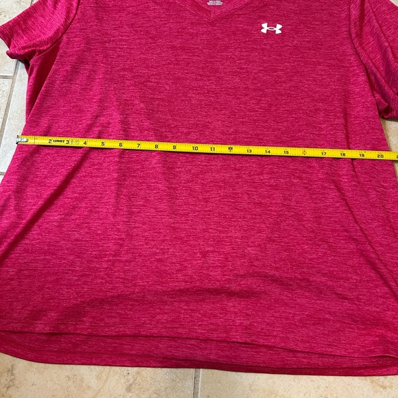 Under Armour Women's Pink V-Neck Short Sleeve - Picture 4 of 5